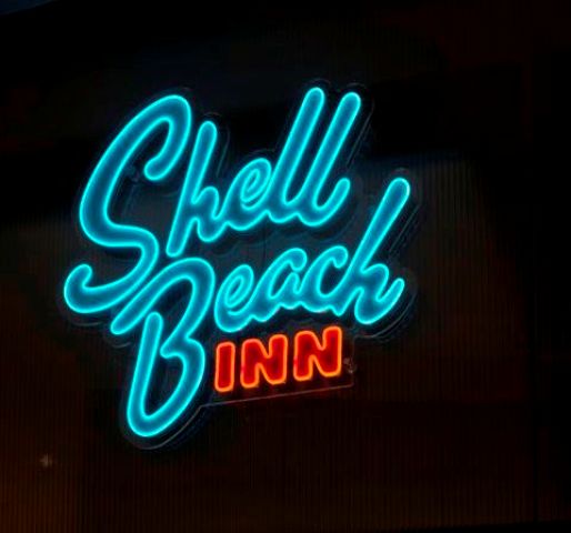 neon decorativo Shell Beach