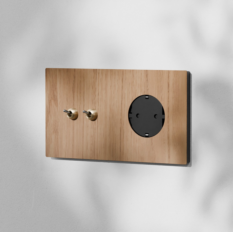 Conmutador y Cruce + Schuko (roble) 3 MODU X2. ROBLE INTERRUPTOR Y CRUCE LATON + SCHUKO