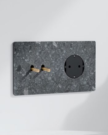 doble interruptor y schuko doble latón