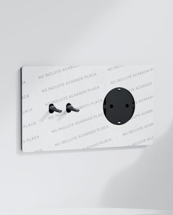Pulsador x2 + Schuko | Marco doble | Placa no Incluida