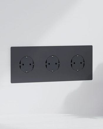 Enchufe Schuko Triple